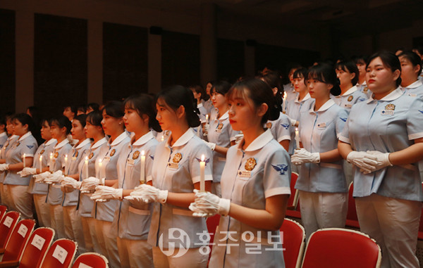 지난 14일 청운대 홍성캠퍼스 신애관 대강당에서 선서식을 개최했다.
