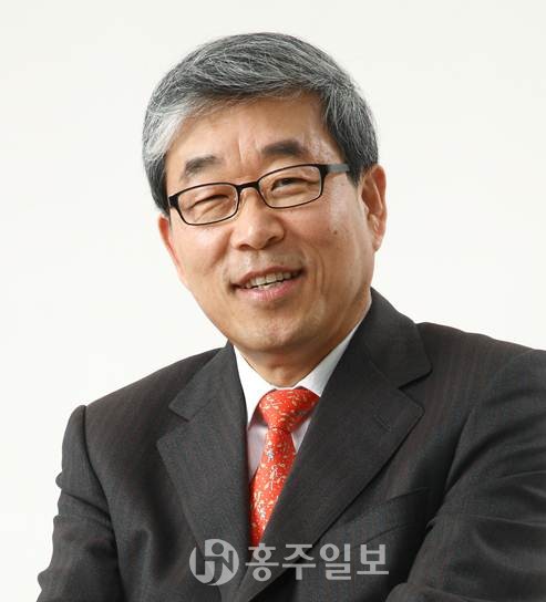 이우종 청운대학교 총장.