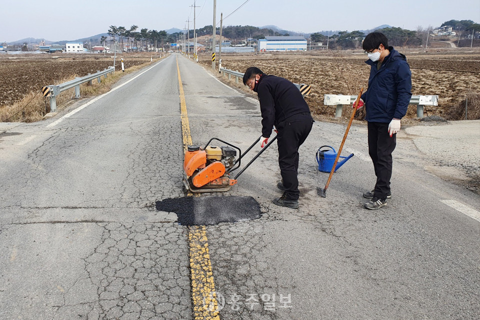 도로보수 현장.