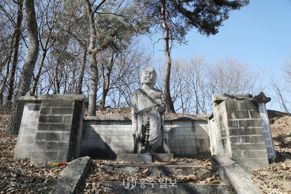 1900년대 초 벼락을 맞았던 용두마을 ‘미륵불’