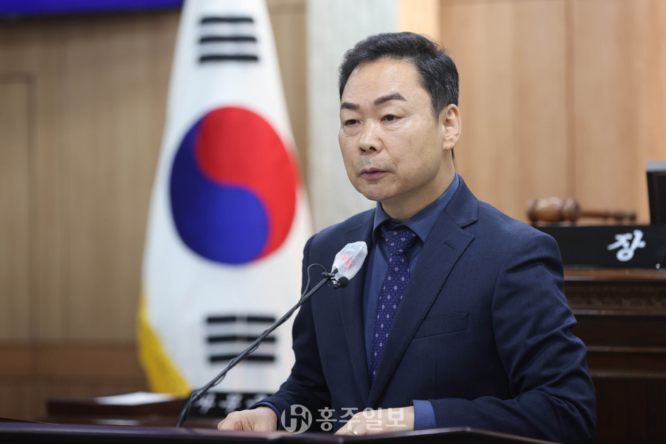 5분 자유발언 중인 문병오 홍성군의회 의원.