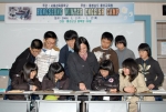 지난 2일부터 실시된 영어캠프에서 학생들이 필리핀 출신 원어민과 함께 영어 학습에 매진하고 있다.