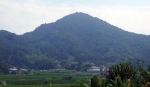 학산(鶴山) 아래 양택 명당.