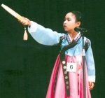 2007년 4월 제2회 황산벌 전국 국악 경연대회에서 인화는 초등부 대상을 수상했다.
