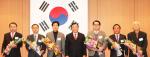 오른쪽부터 전용설 위원장, 이무형 부위원장, 김창규 사무국장, 김석환 홍성군수, 장동민 청운대교수, 김준석 청운대교수, 김진욱 혜전대 교수