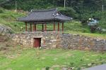충남도지정 기념물 제11호로 지정된 안흥성 전경.