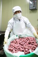 한 번 맛보면 멈출 수 없는 100년 전통의 진죽한과.