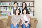 홍성군청소년상담복지센터 청소년동반자들의 모습.