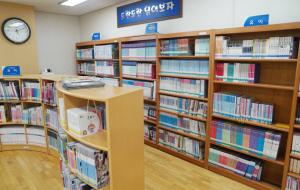 어린이와 유아전용 도서관의 모습.