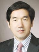 복성진 전문위원.