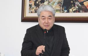 홍북읍체육회(회장 이환식)는 지난 13일 정기총회를 열고 그 동안 공석이었던 수석부회장에 최승천 SK홍성대리점 대표를 선임했다. 최승천 신임수석부회장은 홍북읍 상하리 출신으로 현재 (사)홍성군지역발전협의회 부회장으로도 활동하고 있다.