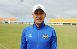 홍주종합경기장에서 만난 인천유나이티드 FC 유상철 감독.
