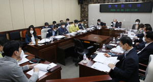 지난 6일 개최된 홍성군의회 정책협의회. 