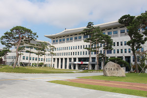 지난 2016년 2월 이전한 기존의 경북도청사.
