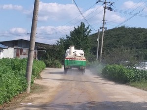 관내에서 조류인플루엔자 소독이 이어지고 있다.