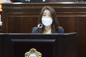 충남대학교 내포캠퍼스 유치를 위해 국립학교 설치령 개정을 촉구하는 김기철 의원.