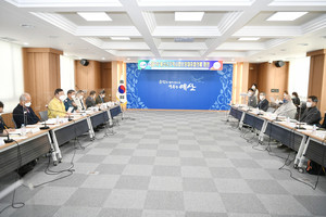 지난 17일 열린 예산군지역사회보장대표협의체 제1차 회의 모습.