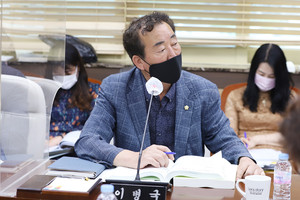 이병국 군의원.