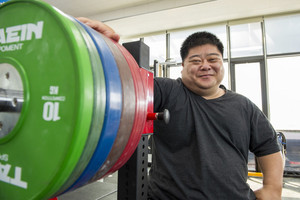 도쿄 패럴림픽에 참가하는 홍성군장애인직장운동경기부 역도 전근배 선수.