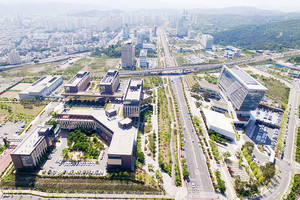 울산광역시 중구 일대에 조성돼 ‘우정(牛亭)혁신도시’라고 불리는 울산혁신도시 전경.