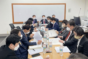 대통령직인수위원회 지역균형발전특별위원회 제1차 전체회의 모습.
