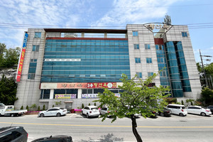 107년동안 4대에 걸쳐 운영중인 충남 논산시 강경읍에 위치한 황산옥 전경. 