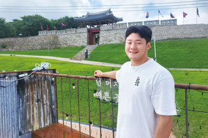 지난 14일 홍주읍성 인근에서 만난 임경택 장사.