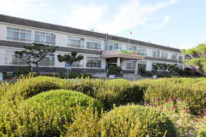홍북읍 대동리 대지동 마을에 있는 홍북초등학교.