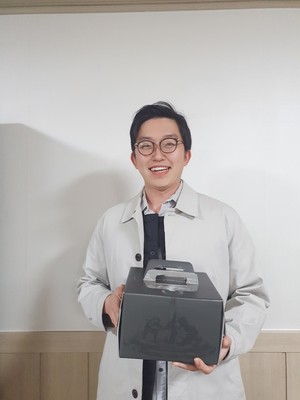 최우수상을 수상한 김만이 대표 모습.