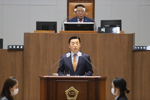 이종화 도의원이 지난 15일 도의회 제340회 임시회에서 5분 자유발언을 하고 있다.