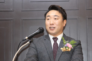 김창섭 취임회장이 취임사를 통해 당찬 포부를 밝히고 있다.