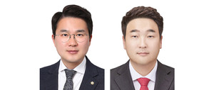 &nbsp; &nbsp; &nbsp; &nbsp; &nbsp; &nbsp; &nbsp; &nbsp; &nbsp; &nbsp; &nbsp; &nbsp; &nbsp; &nbsp; &nbsp; &nbsp; &nbsp; &nbsp; &nbsp; &nbsp; &nbsp; &nbsp; &nbsp; &nbsp; &nbsp; 왼쪽부터 홍원표 예산군의회 부의장, 이정윤 홍성군의원.
