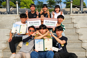 ‘제1회 드론봇 전투 경연대회’ 드론 챌린지 부문에서 1위를 차지한 한서대 HACUS팀.