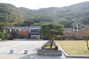 의령군 의령읍 충익로에 있는 의령의병박물관.