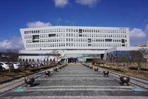 충남교육청 전경.