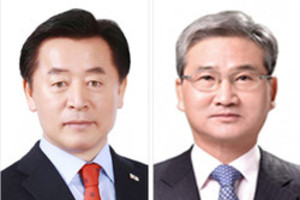 왼쪽부터 이종화 위원장, 윤기형 부위원장.