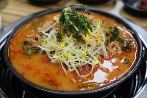 곱창전골.