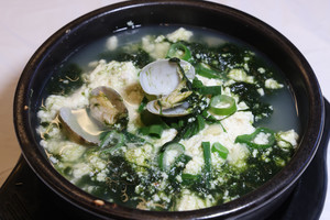바다가 연상되는 맛, ‘매생이 순두부’.