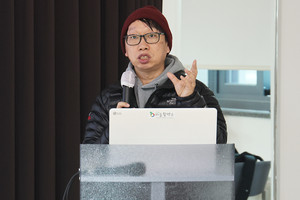 마을활력소 홍동마을방송 ‘홍동라디오’&nbsp;이동근 대표.