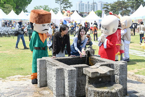 지난해 열린 ‘어린이 큰잔치와 함께하는 홍성역사인물축제’ 행사에서.