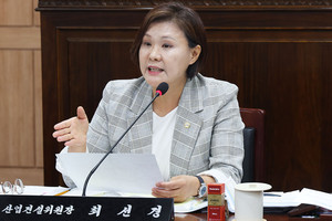 산업건설위원회 최선경 위원장.
