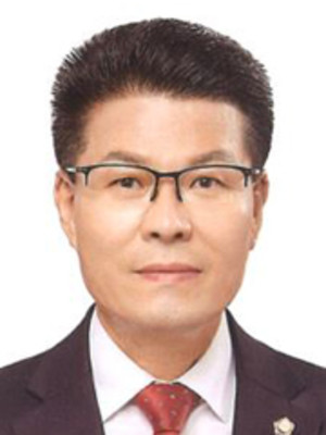 김덕배​​​​​​​ 홍성군의회 의장