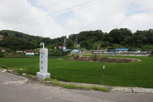 서천 기산면 수출리마을. 현재 20명이 살고 있는 &nbsp;작은 마을로 ‘45년 동안 아이 울음소리가 나지 않는 마을’이 됐다.&nbsp;