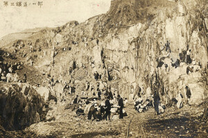 충남 홍성군 광천 석면광산 제3광구 모습.