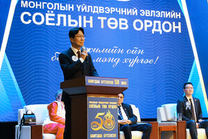 배상목 홍성문화원장이 축사를 통해 몽골문화원의 개원 50주년을 축하하며, 상호 간 문화·예술 교류 기반 강화 의지를 밝혔다.