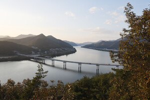 양산 화제리 임경대에서 본 낙동강, 소설 속 황산강.