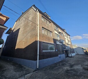 홍성읍 오관리에 위치한 빈집 리모델링 사업 주택의 모습.