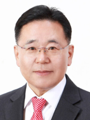 조승만전 충남도의원​​​​​​​문학박사