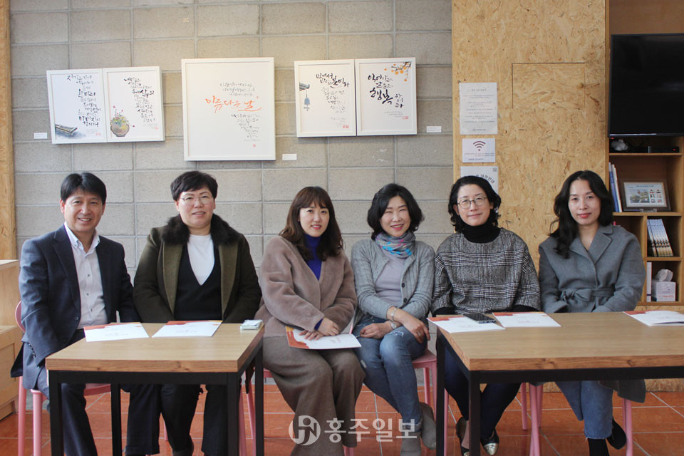 왼쪽부터 손상현 대표, 임향숙, 김홍주, 최미옥, 최윤희, 박새름 회원.