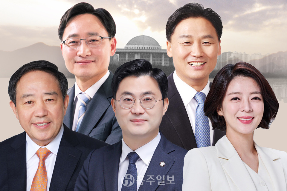 왼쪽부터 강승규(국민의힘, 예산·홍성), 임광현(더불어민주연합·비례), 이정문(더불어민주당·천안병), 김영진(더불어민주당·수원병, 배현진(국민의힘·송파을) 등 홍성·예산 출신 당선자.